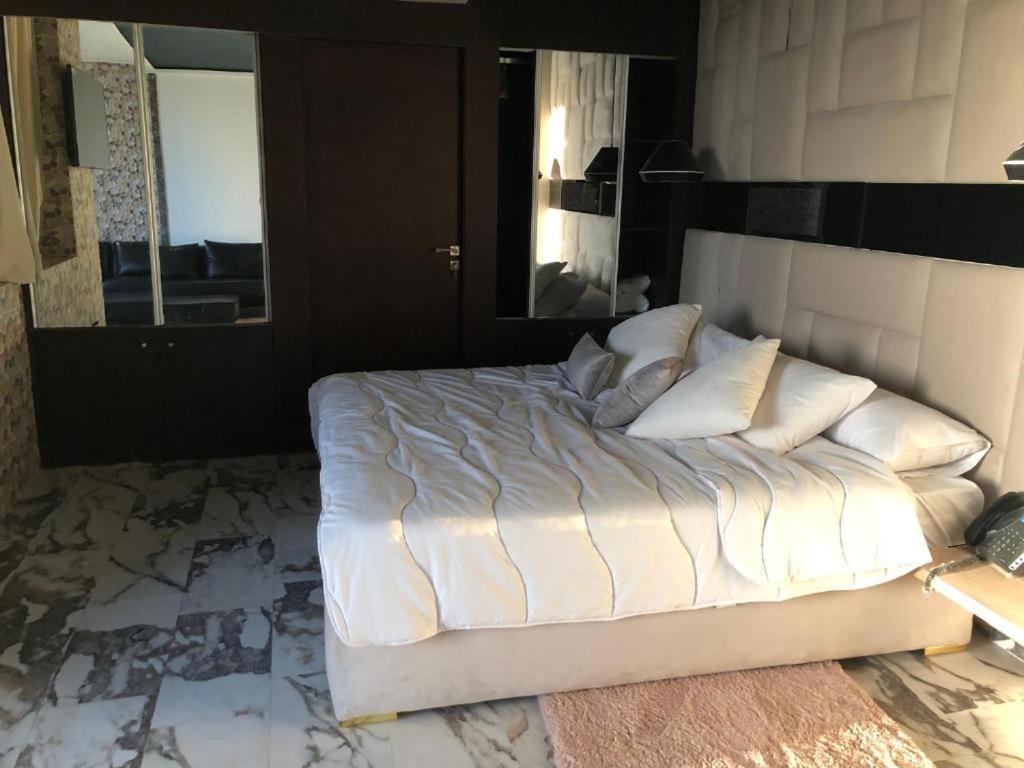 Hotel Suites Villaborasol Tanger Eksteriør billede